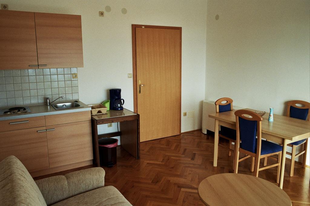 Petricevic Apartamento Selce