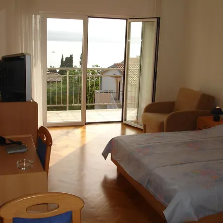 Apartments Petricevic Selce Exterior photo