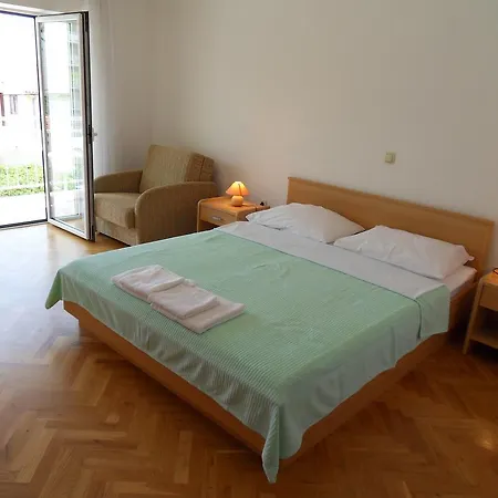 Apartments Petricevic Selce Exterior photo
