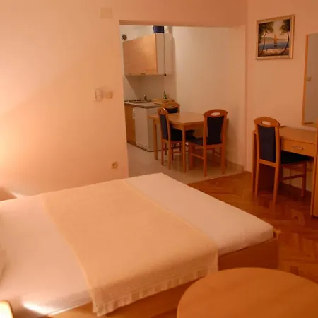Apartments Petricevic Selce Exterior photo