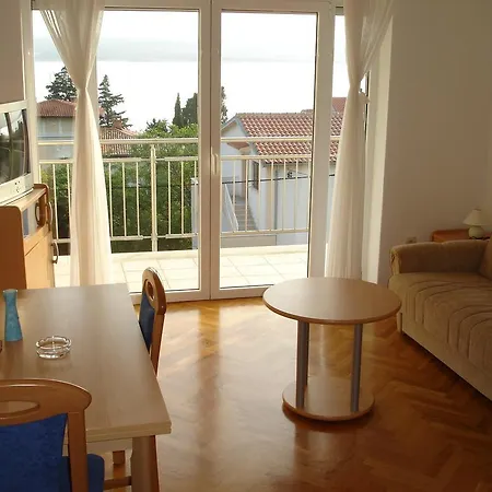 Apartments Petricevic Selce Exterior photo